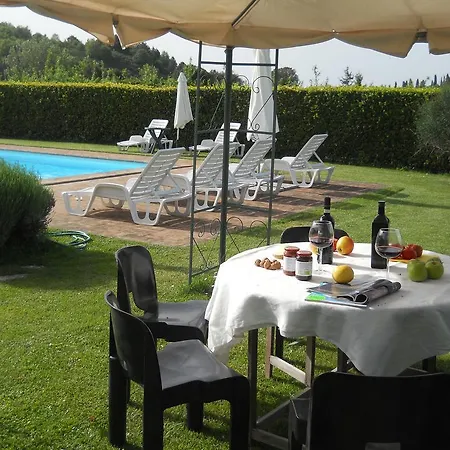 בית חווה Frateria Di San Benedetto Montepulciano Stazione