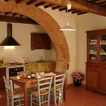 Farmház Frateria Di San Benedetto *