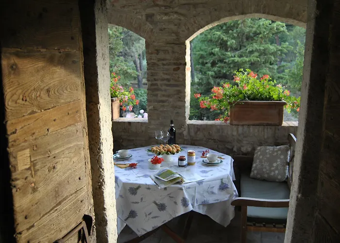 Alloggio per agriturismo Frateria Di San Benedetto